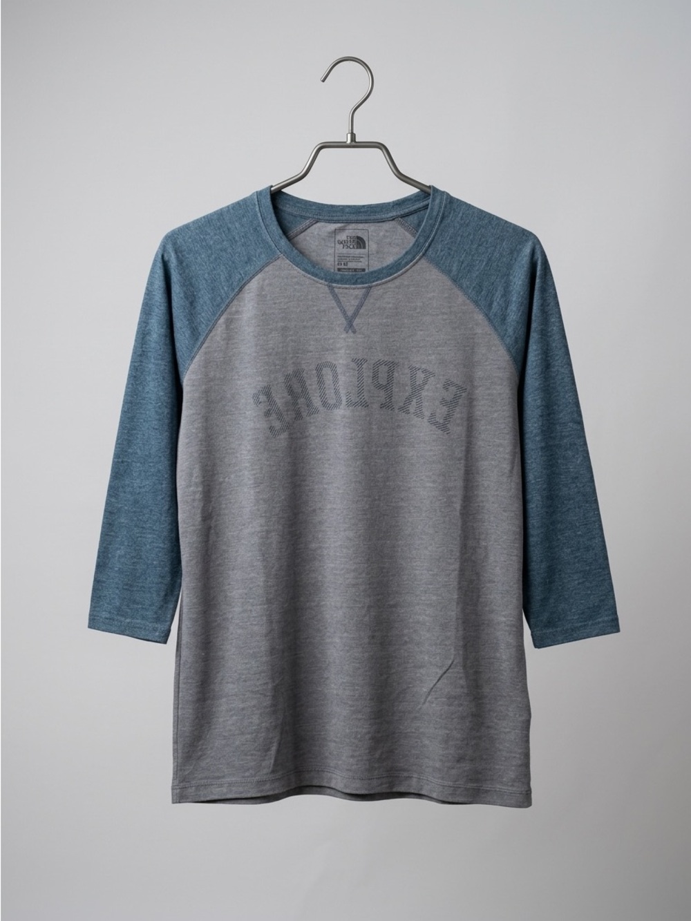 The North Face Explore 3/4 Sleeve Raglan Tee Gray Blue Women’s M - Picture 2 of 7